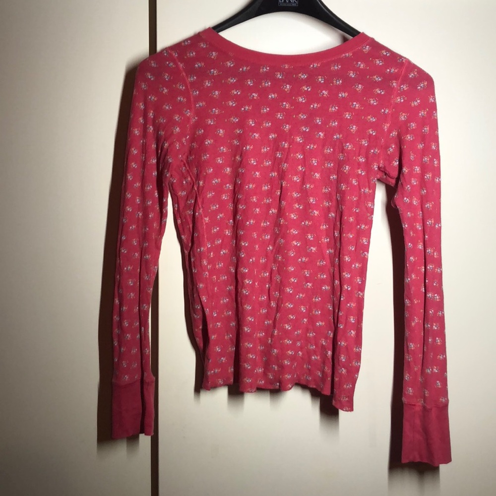 Pink floral American Eagle top